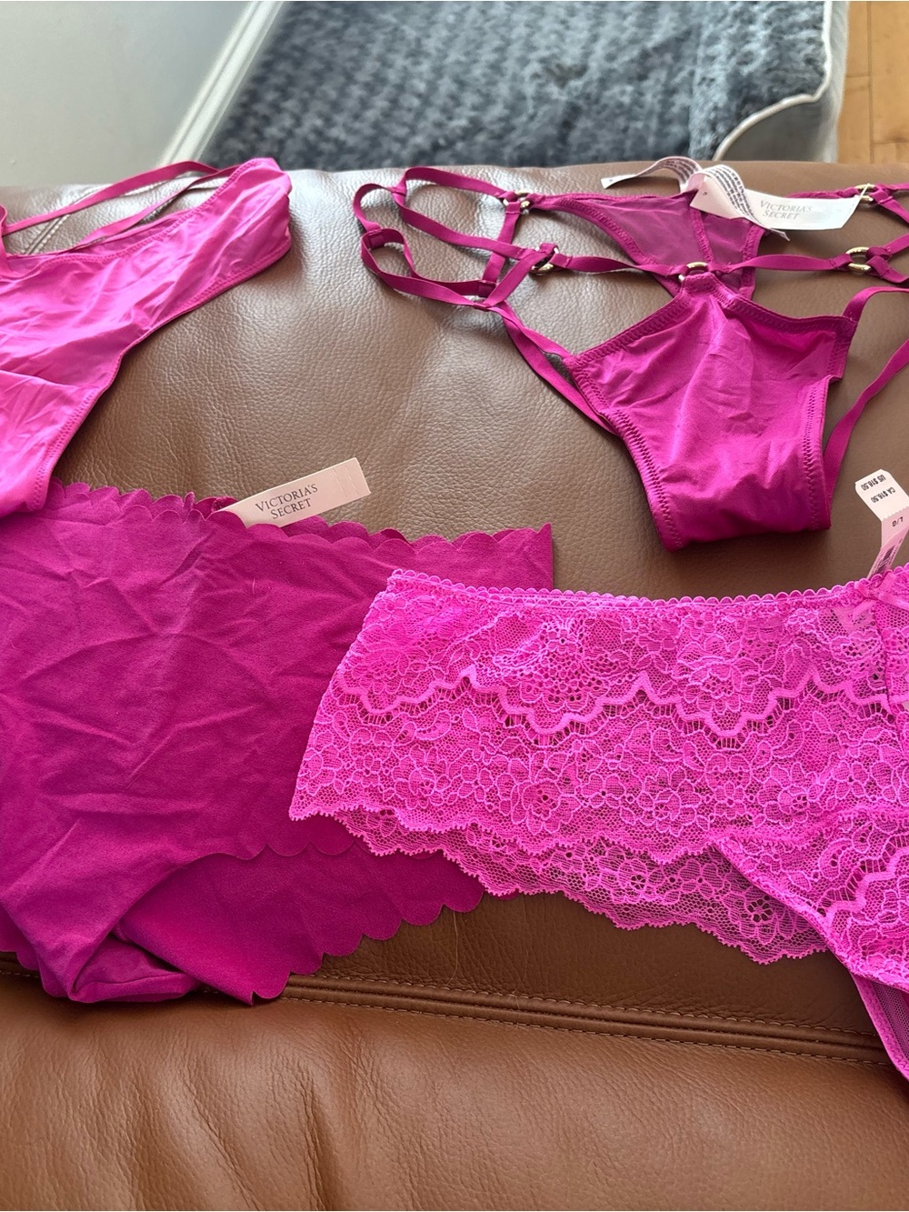 NWT Bundle-4-Victoria's Secret Vibrant Fuchsia Lace & Seamless Panties